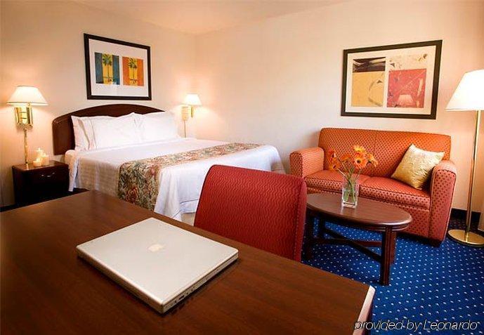 Courtyard By Marriott Seattle Federal Way Hotel Eksteriør billede