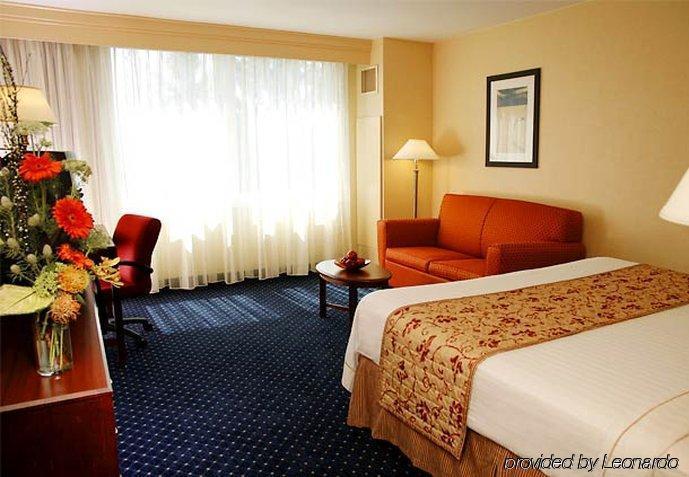 Courtyard By Marriott Seattle Federal Way Hotel Eksteriør billede