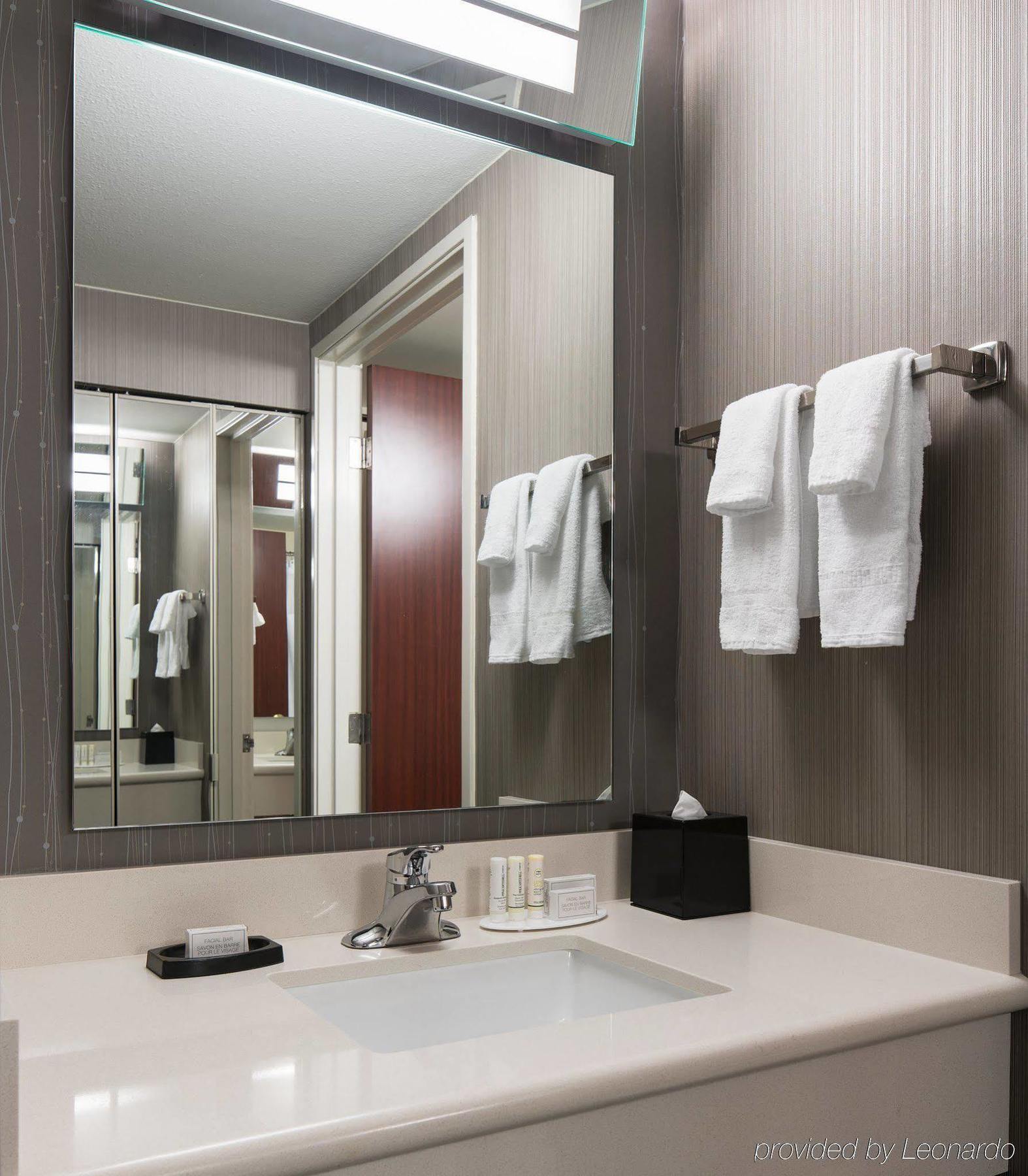 Courtyard By Marriott Seattle Federal Way Hotel Eksteriør billede